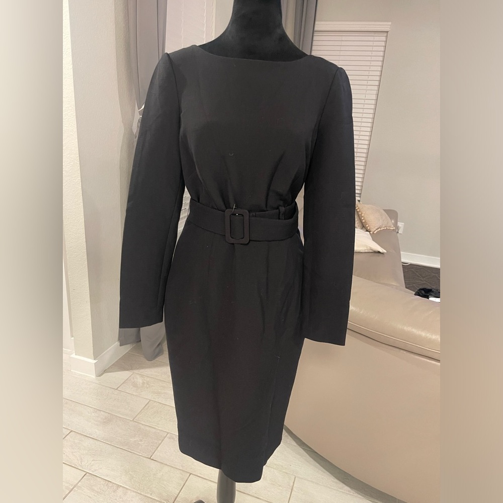 Donna karan scoop back belted sheath dress US 4